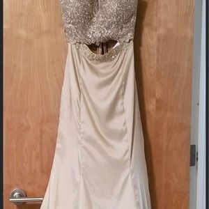 Gold 2 piece prom dress size 4